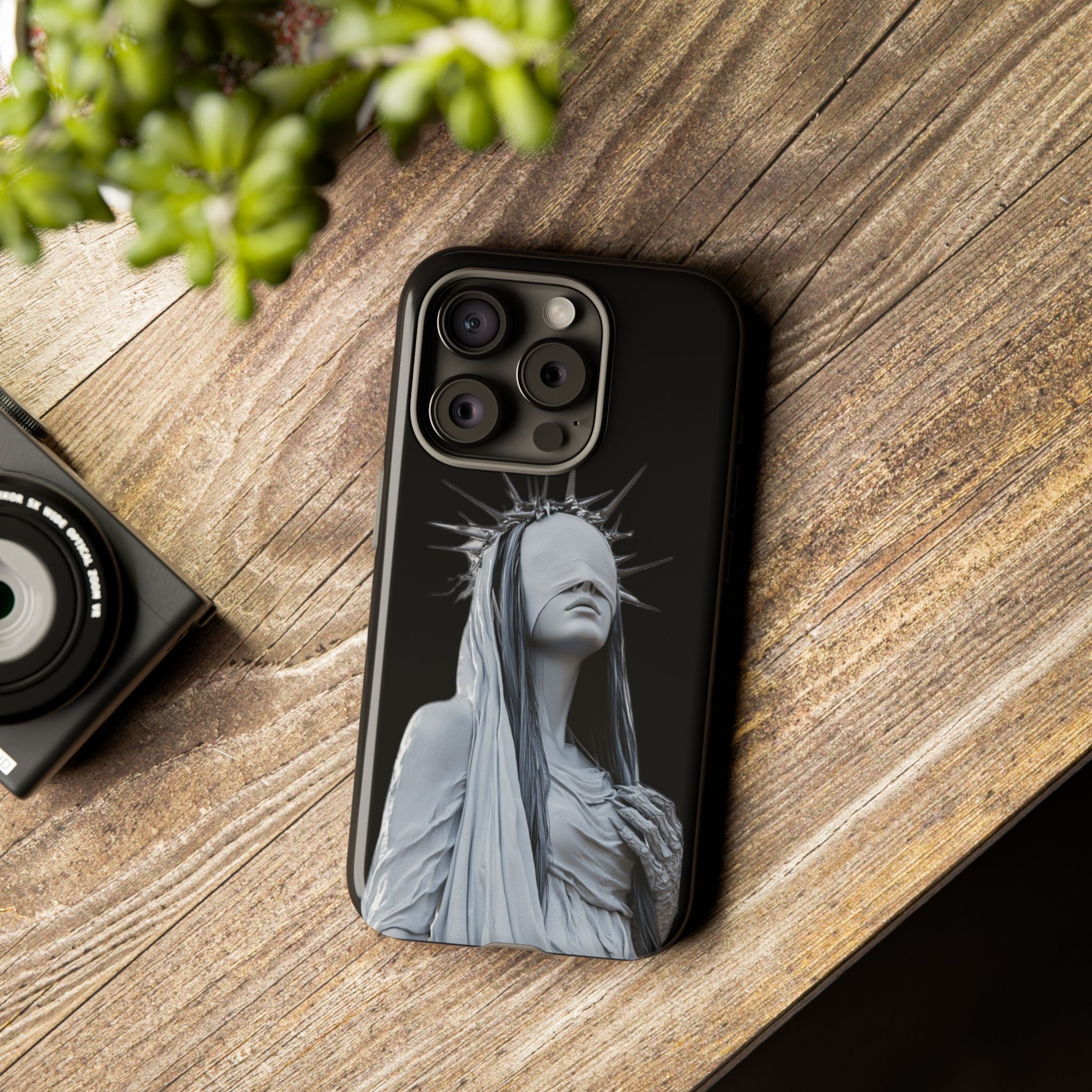 Gothic Statue Phone Case – Blindfolded Lady with Crown Protective Tough Case