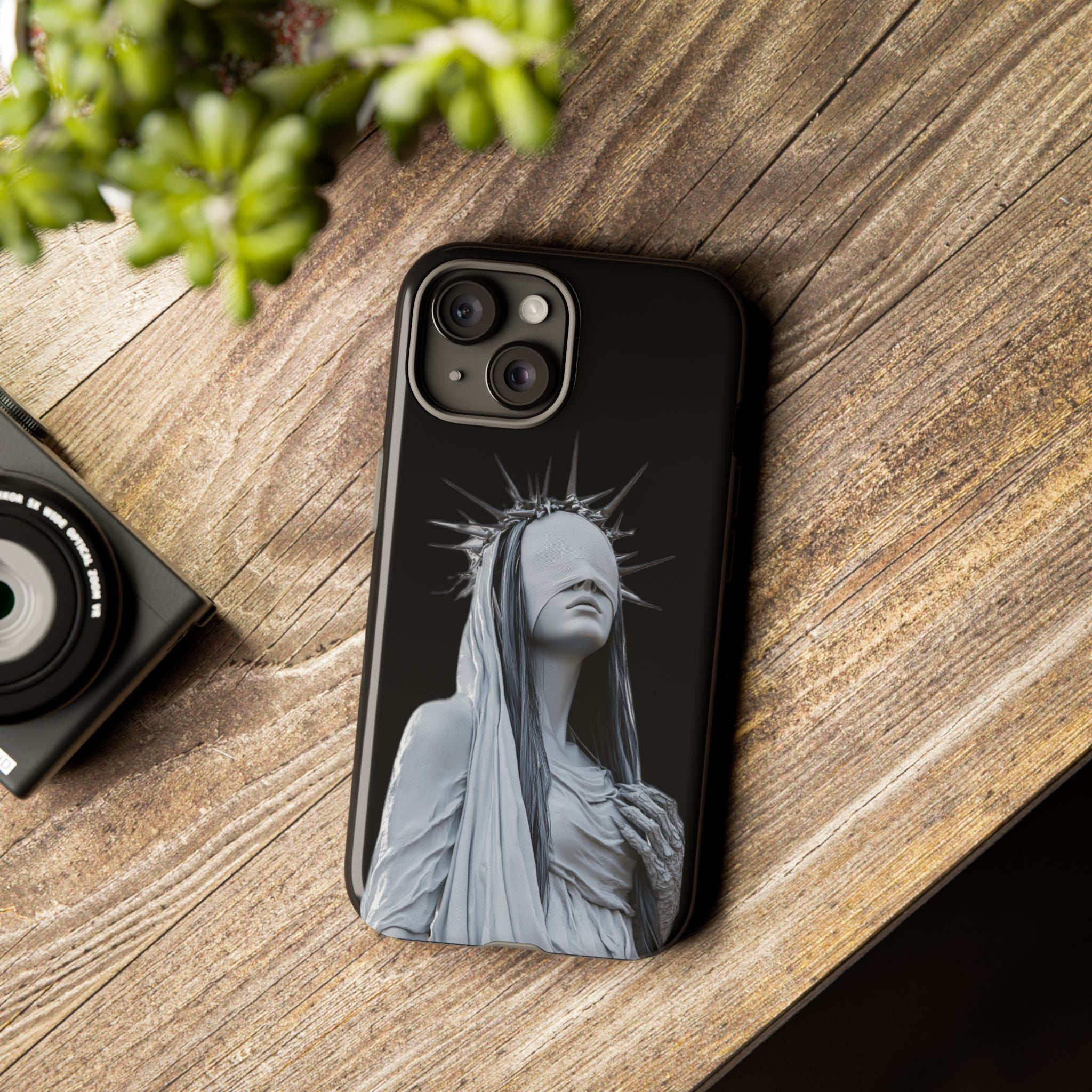 Gothic Statue Phone Case – Blindfolded Lady with Crown Protective Tough Case